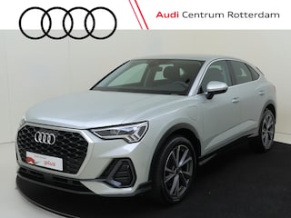 Audi Q3 45 TFSI e edition | Adaptieve cruise control | Full LED verlichting | CarPlay | Stoelverwarming | Elektrische achterklep | Bluetooth |