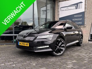 Skoda Superb Combi 1.4 TSI iV Sportline*AUTOM.*ACC*CAM*ECC*CARPLAY*