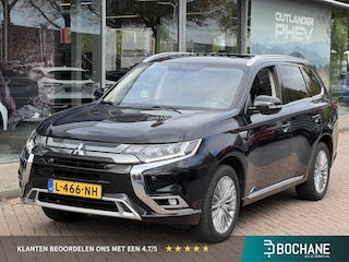 Mitsubishi Outlander 2.4 PHEV Intense+ | Trekhaak | Navigatie | Sunroof |