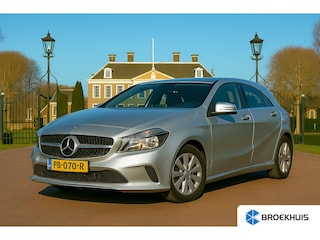 Mercedes-Benz A-klasse 180 Business Solution | NL-AUTO! | LEDER | ALL SEASON | CRUISE | NAVI | CLIMA | PRACHTIGE STAAT!