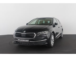 Skoda Octavia Combi 1.5 TSI MHEV Business Edition Plus Trekhaak/Camera/Adapt. Cruise...