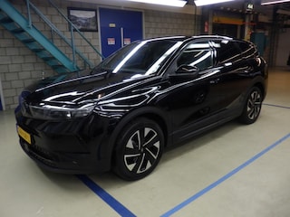 Opel Grandland 1.2 Turbo Hybrid GS 145pk | AGR-Comfortstoelen | LED-Matrix | Adaptive Cruise | Achteruitrijcamera | Sfeerverlichting | !!