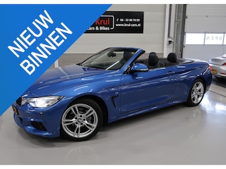 BMW 4-serie Cabrio 420i M-Sport Nekverwarming Harman/Kardon Trekhaak afn. Camera Sportstoelen Leer Stoelverwarming Estorilblauw 18 Inch LMV Zeer nette staat