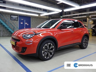 Fiat 600 e La Prima 54 kWh 156pk | Vol-Leder | Adaptive Cruise | Elektr. Achterklep | Massage | Full-LED | !!