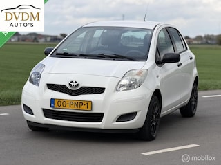 Toyota Yaris 1.0 VVTi Acces
