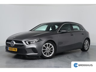 Mercedes-Benz A-klasse 180 Advantage | Trekhaak Afneembaar | Navigatie | Camera | Parkeersensoren Voor & Achter | Comfort Stoelen | Apple Carplay & Android Auto |