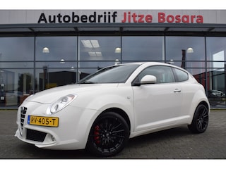 Alfa Romeo Mito 1.4 T Distinctive ECC | Carplay | Xenon | Bruin Leder | Sportstoelen | 17 Inch LMV