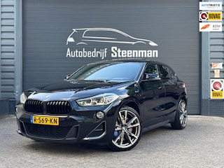 BMW X2 M35i High Executive | Panorama | Schaalstoelen | Cam