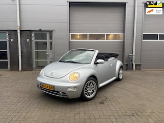 Volkswagen Beetle New Cabriolet 2.0