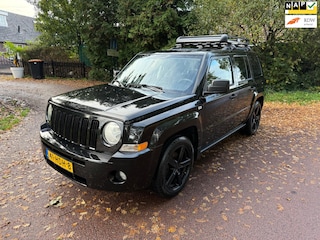 Jeep Patriot 2.4 Sport Adventure / Airco / cruisecontrol / Apk / NAP