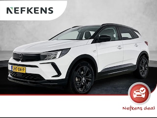 Opel Grandland 1.2 GS 130pk Automaat | Navigatie via Apple Carplay/Android Auto | Climate Control | Adaptieve Cruise Control | Achteruitrijcamera | Parkeersensoren Voor + Achter | 18" Lichtmetalen Velgen | DAB Ontvanger | Verwarmbare Voorstoelen en Stuur |