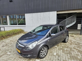 Opel Corsa 1.4-16V VOL Automaat Cruise Airco