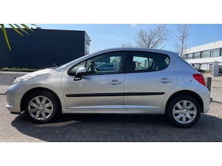 Peugeot 207 1.4 VTi Look Airco APK Gek. 04-2026