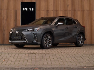 Lexus UX 250h F Sport Design | Leder | Camera | Trekhaak | Stoelverwarming | Adapt. cruise