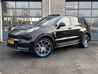 Lynk & Co 01 1.5 PLUG IN HYBRID | ZWARTE HEMEL | 360 CAMERA |