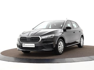 Skoda Fabia 1.0 TSI 95pk Active · Apple/Android Car Play · Cruise Control · Airco · DAB · 15'' Inch · Garantie t/m 06-03-2027 of 100.000km