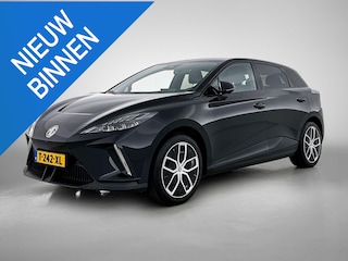MG 4 Electric Luxury 64 kWh | Stoelverwarming | Stuurverwarming | 360 Camera | 435 km WLTP |