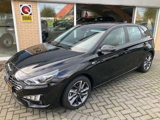 Hyundai i30 1.0 T-GDi MHEV ComSm