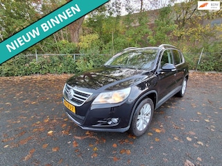 Volkswagen Tiguan 1.4 TSI Sport&Style LEUKE AUTO RIJDT EN SCHAKELT GOED