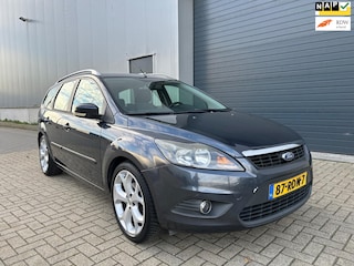Ford Focus Wagon 1.6i Comfort AIRCO PDC NAP 2011