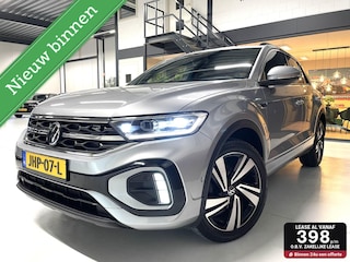 Volkswagen T-Roc 1.5 TSI 2x R-Line/ Camera/ Keyless/ IQ LED/ 18''LMV/ CarPlay