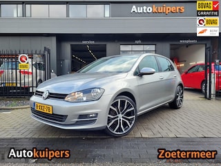 Volkswagen Golf 1.2 TSI Comfortline | 1e EIGENAAR | NEW ALL SEASON | Met o.a. climate, cruise control, navigatie en PDC