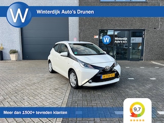 Toyota Aygo 1.0 VVT-i x-wave Airco, Parkeer Camera, Cruise