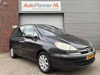 Peugeot 807 2.2 ST Premium! Clima! Cruise! 6-Persoons!