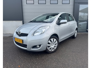 Toyota Yaris 1.3 VVTi Aspiration / Automaat / 5drs