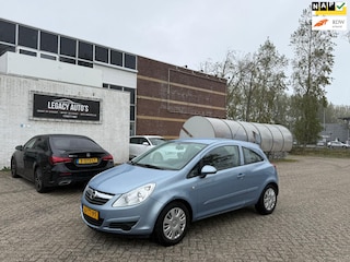 Opel Corsa 1.2-16V Enjoy - Uniek lage km - Nette staat - APK 2026 - Airco