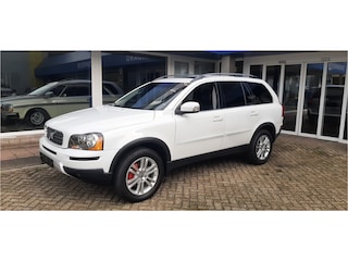 Volvo XC90 3.2 Momentum 2WD YOUNGTIMER 185.000km 114.000 MIJLEN