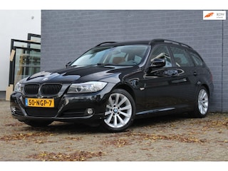 BMW 3-serie Touring 318i High Executive Leder, Trekhaak, NAP