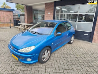 Peugeot 206 1.4-16V XS Pack, Clima, LM, Lage KMS, NAP