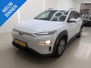 Hyundai Kona EV FASHION 64 kWh I 3 FASE I 100% SOH I P-CAMERA I APPLE CARPLAY I NAVIGATIE