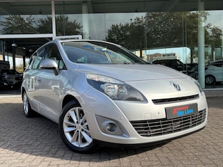 Renault Scénic TCe 130 7 persoons Expression| Schuifdak|Trekhaak|Rijklaarprijs incl.garantie
