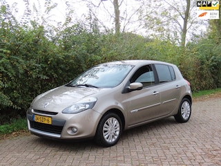 Renault Clio 1.2 Collection *Dist VV *4Nieuwe banden AllSeason *Navi *Cruise