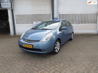 Toyota Prius 1.5 VVT-i Comfort clima cruise