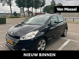 Peugeot 208 1.6 VTi Allure | Dealeronderhouden | 120PK | Navigatie | PDC achter | Climatronic