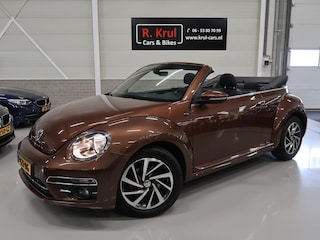 Volkswagen Beetle Cabriolet 1.2 TSI Sound 2018 Camera Navigatie App Connect Stoelverwarming Airco-ECC Windscherm Boekjes 17 inch Sportvelgen PDC Bluetooth Cruisecontrol