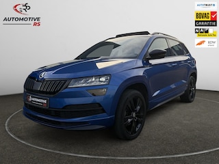 Skoda Karoq 1.5 TSI ACT Sportline Business|Pano Trekhaak Dealer OH Sportstoelen App Connect ACC Canton Elektrische kofferklep Nap