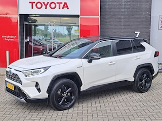 Toyota RAV4 2.5 Hybrid AWD Bi-Tone TREKHAAK 1650KG TREKGEWICHT PDC STUUR EN STOELVERWARMING