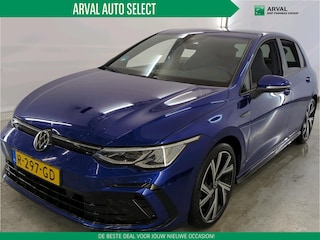 Volkswagen Golf 1.5 TSI 131pk R-Line | 18" Bergamo velgen | Navi via Apple CarPlay | LED | PDC | DAB | ACC | ECC | R Line stoelen