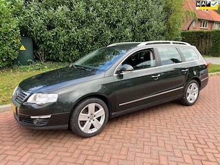 Volkswagen Passat Variant 3.2 V6 Highline 4M dsg rijd heerlijk unieke auto !!!!!!!!