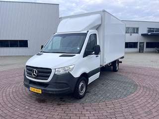 Mercedes-Benz Sprinter 317 Bakwagen met Laadklep RWD