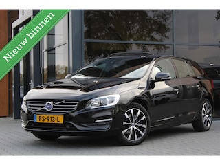 Volvo V60 1.5 T3 AUT Polar+ | H&K | Pano | Leder | Trekhaak