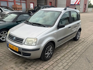 Fiat Panda 1.2 Edizione KMST NAP! HOGE INSTAP! INRUIL KOOPJE! Elek pakket l Centraal afstand!