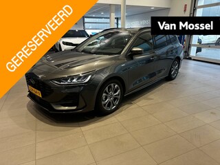 Ford Focus Wagon 1.0 EcoBoost Hybrid ST-Line | STOEL, STUUR EN VOORRUITVERWARMING | NAVI | PARKEERSENSOREN | CARPLAY | SYNC 4 | CRUISE CONTROL | DAB | 17" LMV | 4 SEIZOEN BANDEN