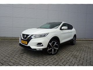 Nissan Qashqai 1.3 DIG-T Tekna Climate / Cruise / Navi / Camera / Stoelverw. / Parkeers. / Pano / NAP
