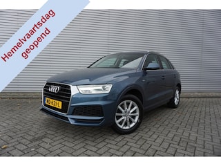 Audi Q3 1.4 TFSI CoD Adrenalin AUTOMAAT - Climate / Navi / Cruise / Parkeers. / Lm velgen / NAP