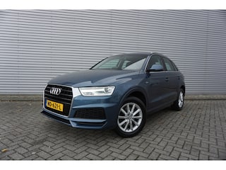 Audi Q3 1.4 TFSI CoD Adrenalin AUTOMAAT - Climate / Navi / Cruise / Parkeers. / Lm velgen / NAP